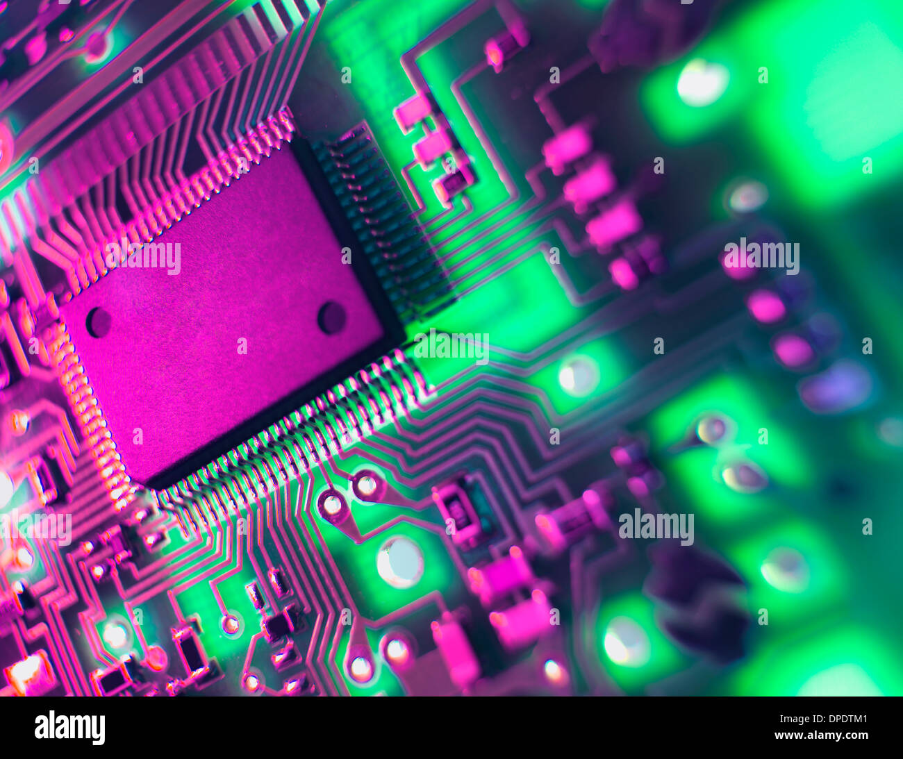 Printed Circuit Board. Die Central Processing Unit interpretiert und führt Software-Anweisungen Stockfoto