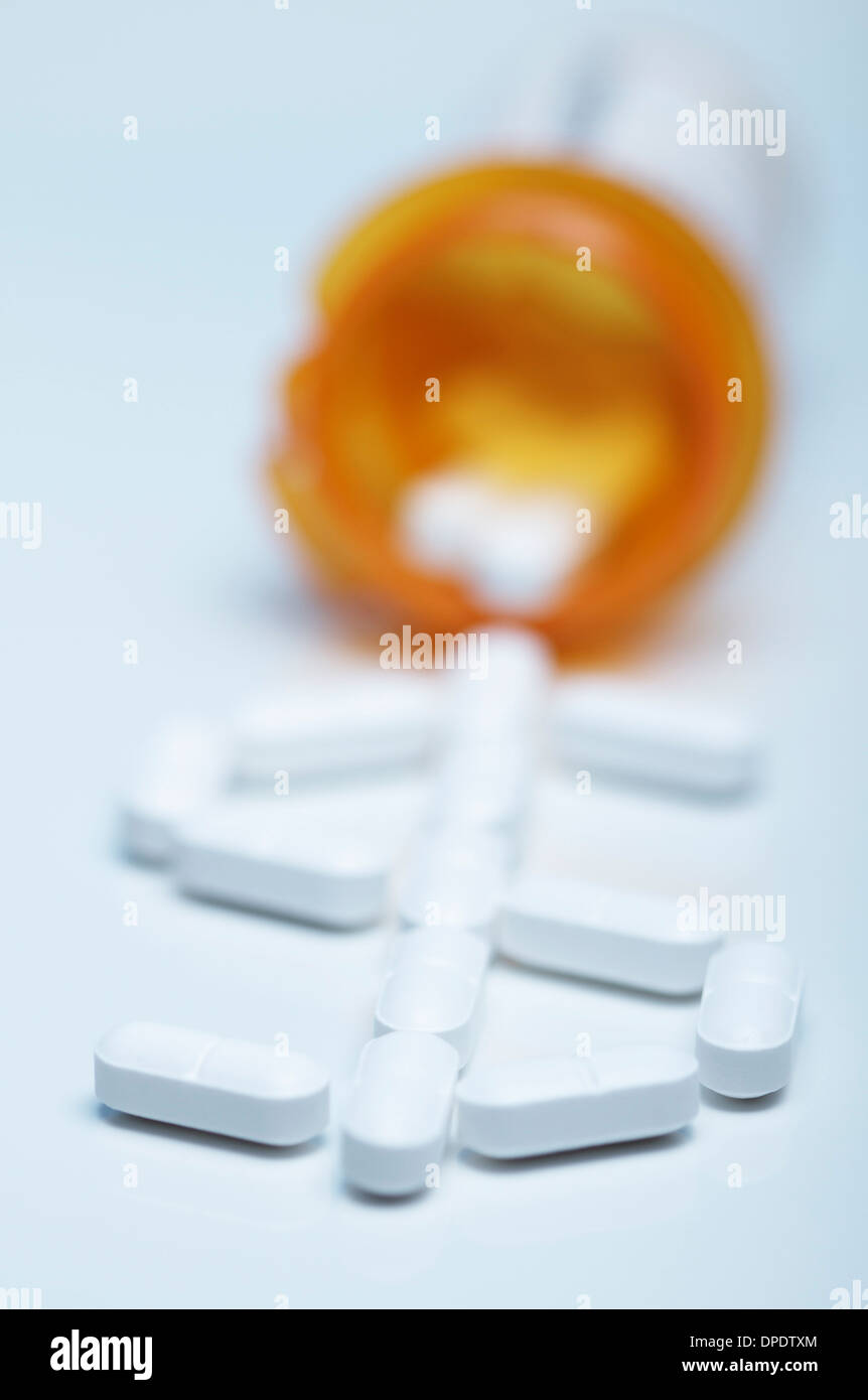 Pillen bilden eine Dollar-symbol Stockfoto