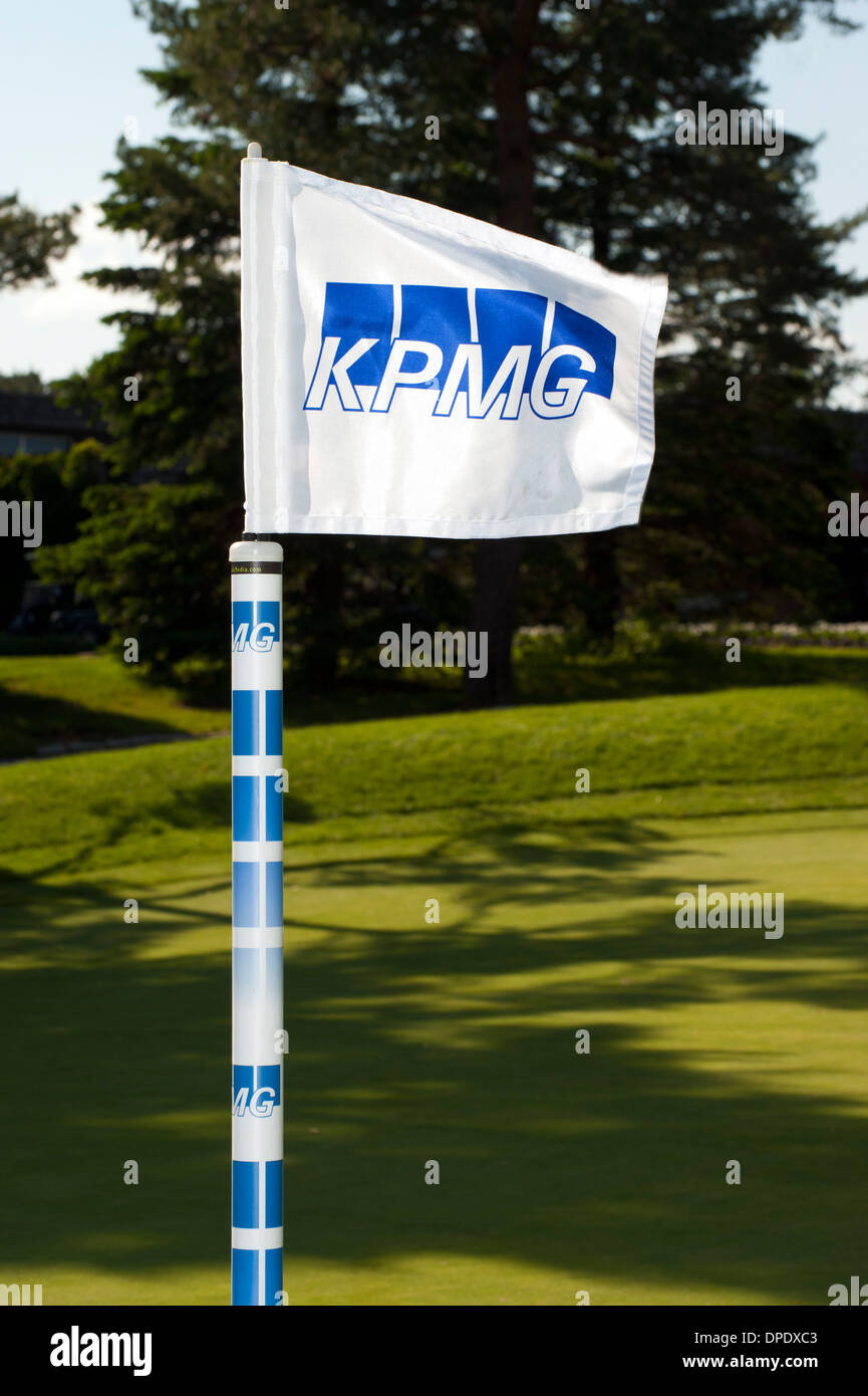 KPMG Werbefahne installiert auf einem Stift für ein corporate Golfturnier. Stockfoto