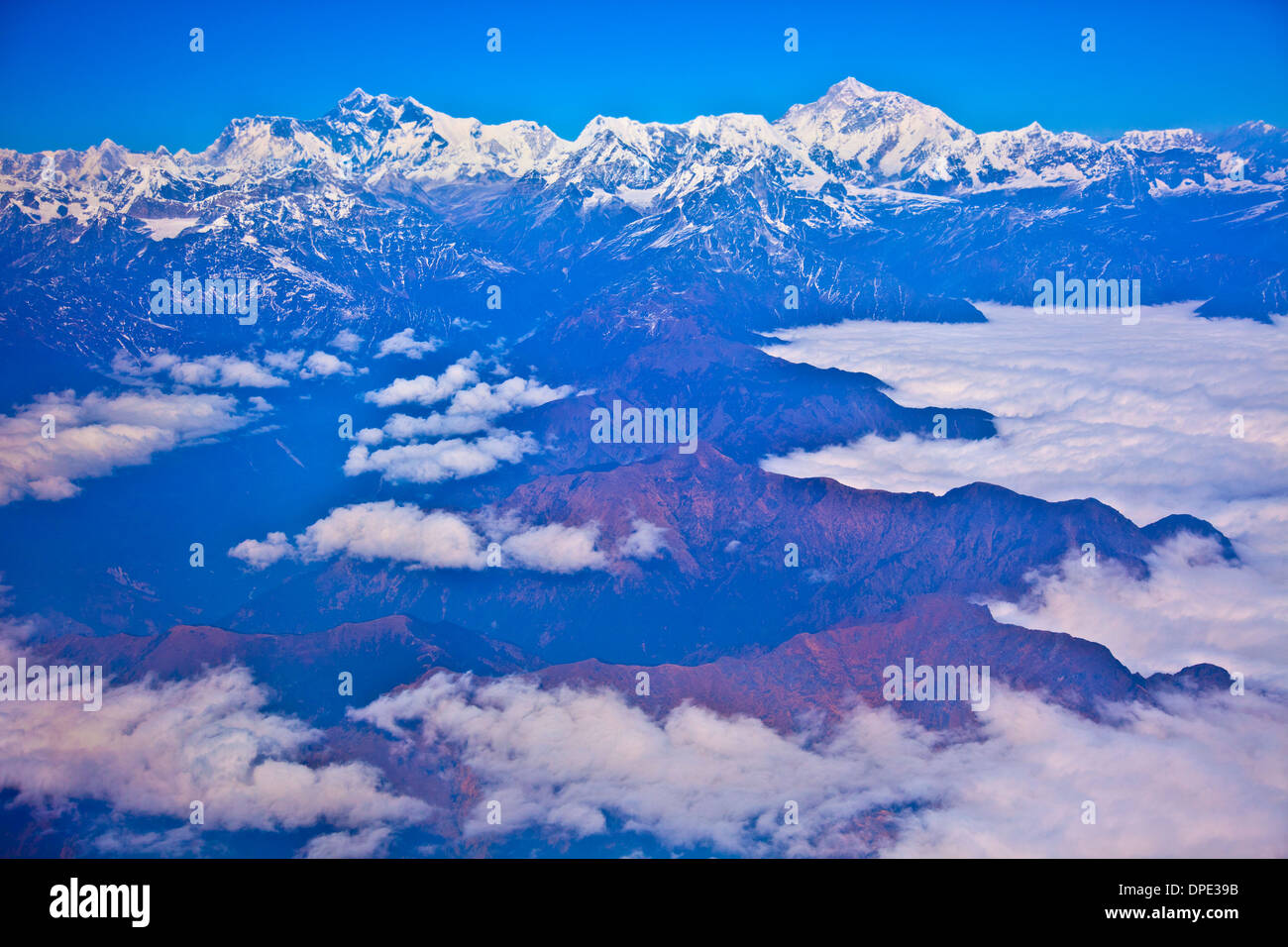 Mt. Everest und die umliegenden Gipfel, Sagamatha Nationalpark, Nepal. Der höchste Berg Welt, Himalaya-Gebirge Stockfoto