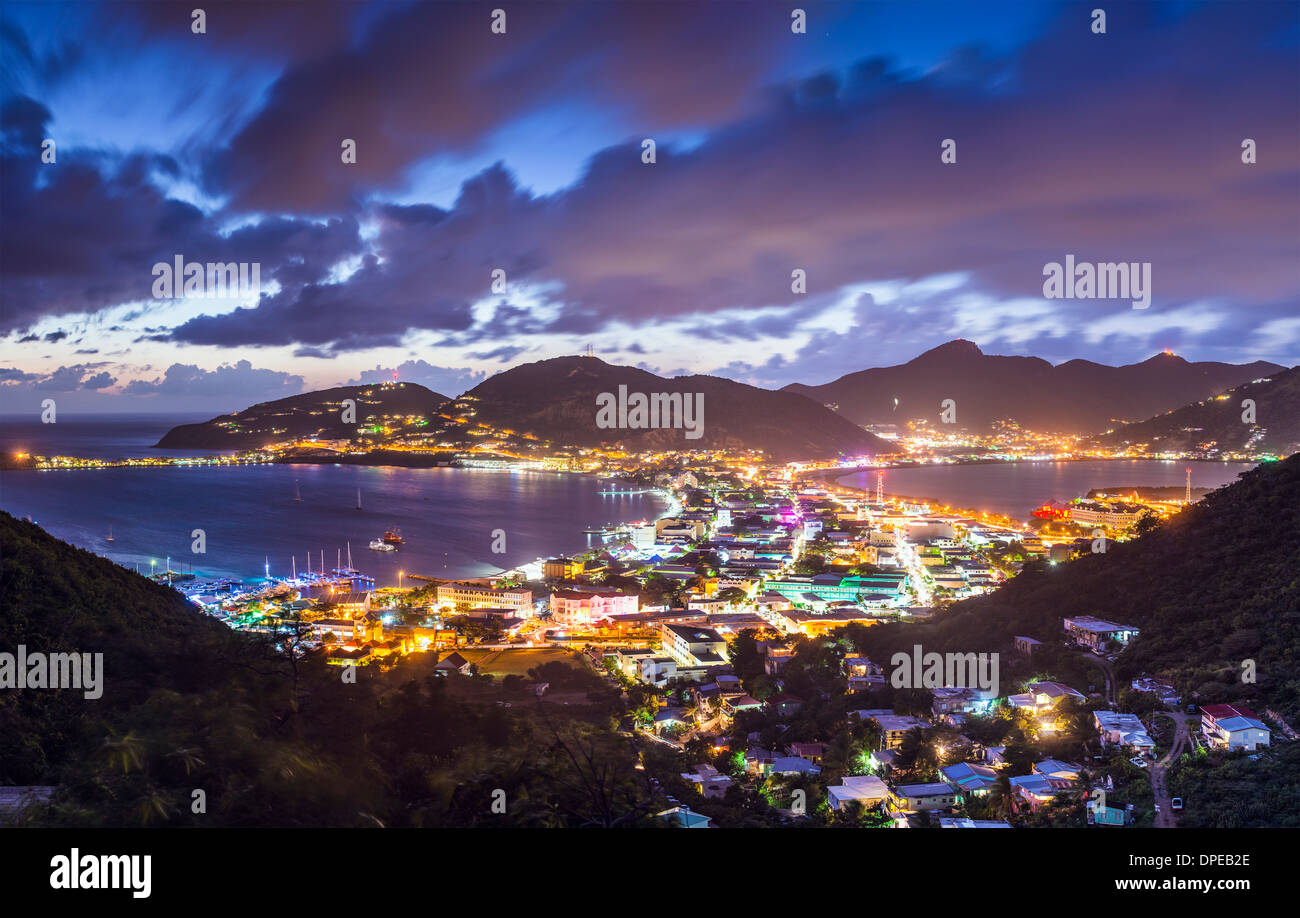 Philipsburg, Sint Maarten, Niederländische Antillen Stadtbild an der Great Salt Pond. Stockfoto