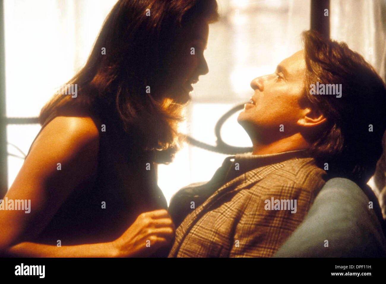 Demi moore michael douglas disclosure Fotos und Bildmaterial in hoher Auflösung Alamy Demi moore michael douglas disclosure Fotos und Bildmaterial in hoher Auflösung Alamy