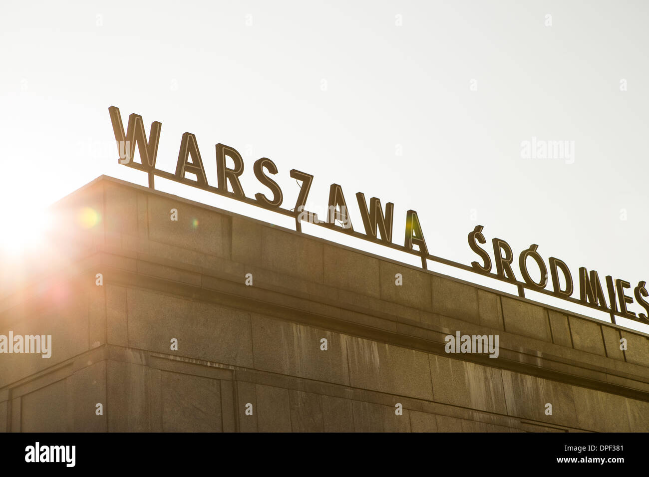 Zug Bahnhof außen, Warschau, Polen Stockfoto