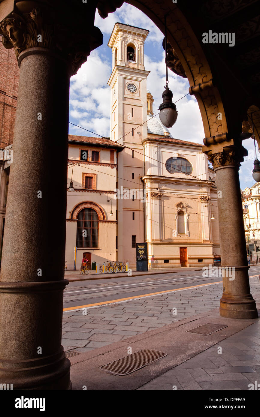 Die Kirche von San Tommaso Apostolo, Turin, Piemont, Italien, Europa Stockfoto