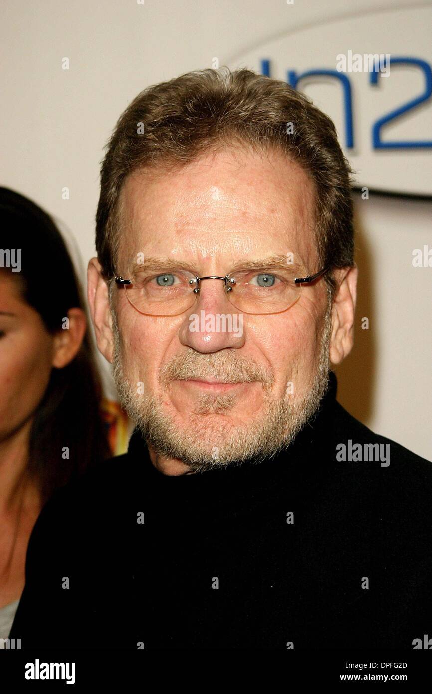 Robert foxworth Fotos und Bildmaterial in hoher Auflösung Alamy