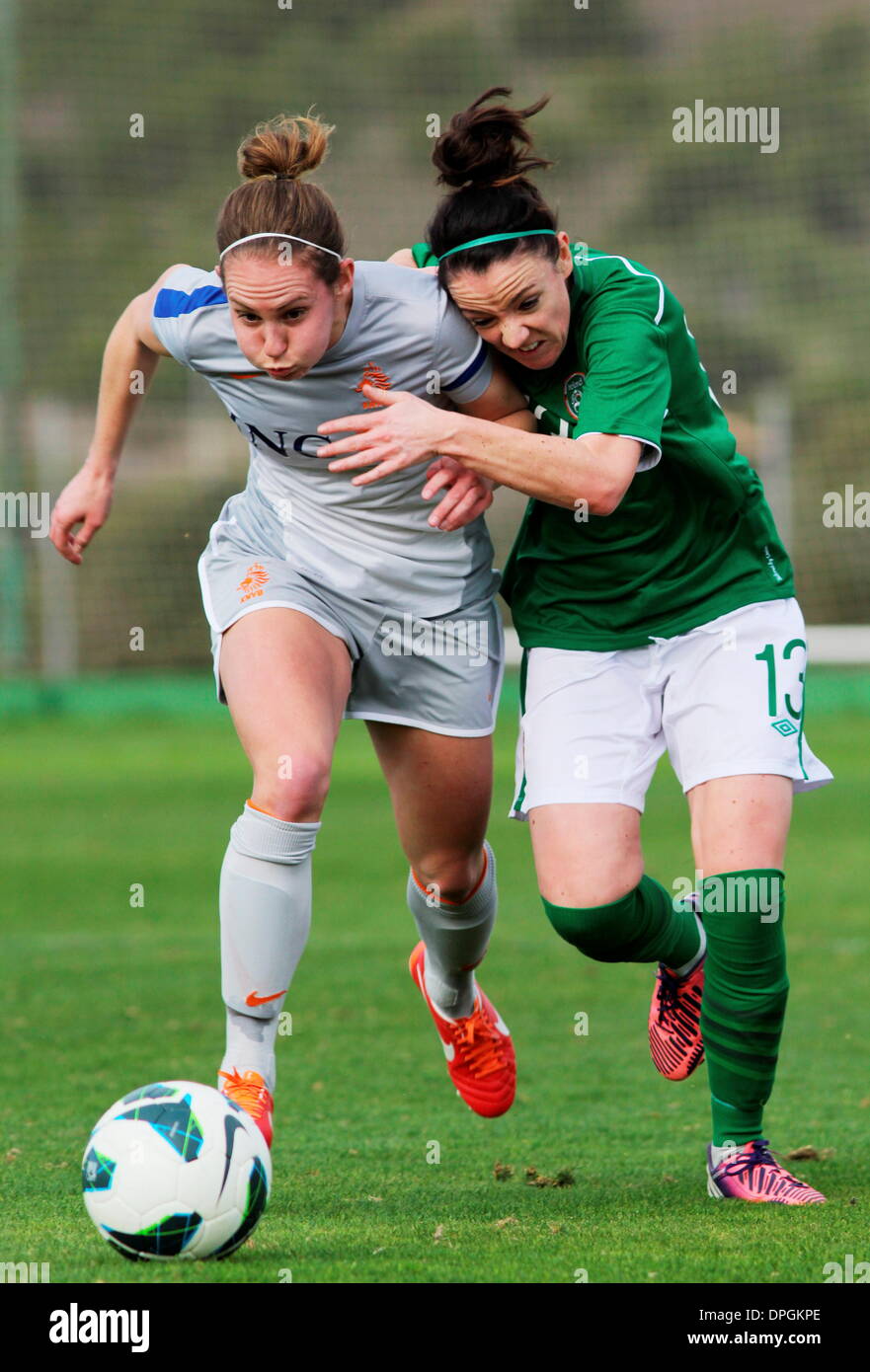 La Manga Club, Spanien. 14. Januar 2014. Frauen Friendly International. Irland / Niederlande. Sophie Perry (Irland) Credit: Tony Henshaw/Alamy Live-Nachrichten Stockfoto