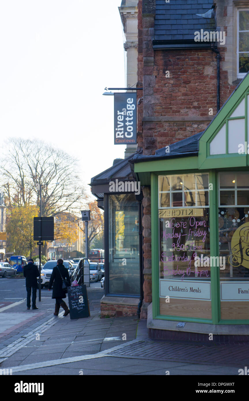 River Cottage Restaurant Bristol City White Damen Straße Stockfoto