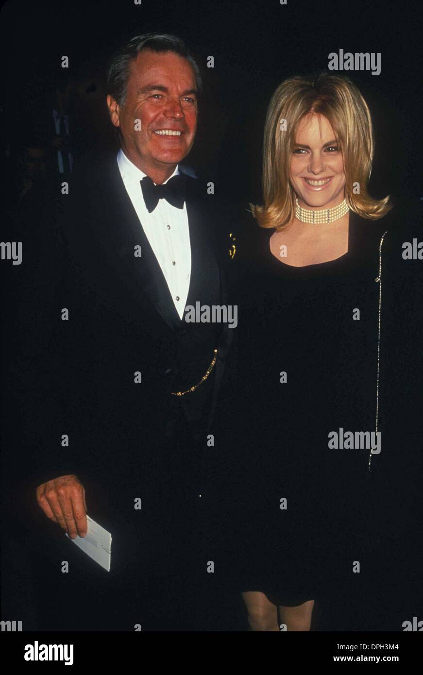 2. August 2006 - Hollywood, Kalifornien, US - ROBERT WAGNER mit KATIE WAGNER 1991. # 16135. (Kredit-Bild: © Phil Roach/Globe Photos/ZUMAPRESS.com) Stockfoto