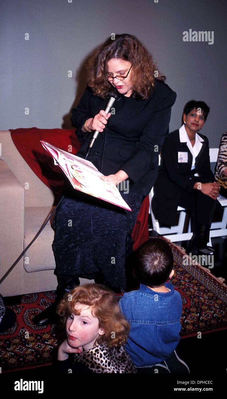31. Januar 2006 - New York, New York, US - K18015ML. Literacy Kooperationspartner Benefit.Rockefeller Center, neue Yrok Stadt... Wendy Wasserstein.   -2000.WENDYWASSERSTEINRETRO (Kredit-Bild: © Mitchell Levy/Globe Photos/ZUMAPRESS.com) Stockfoto