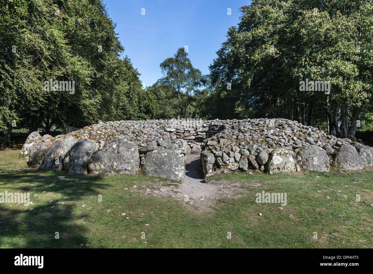 Neolithischer Beerdigung Cairns im Schloten Cairns in der Nähe von Culloden in Inverness-Shire in Schottland. Stockfoto