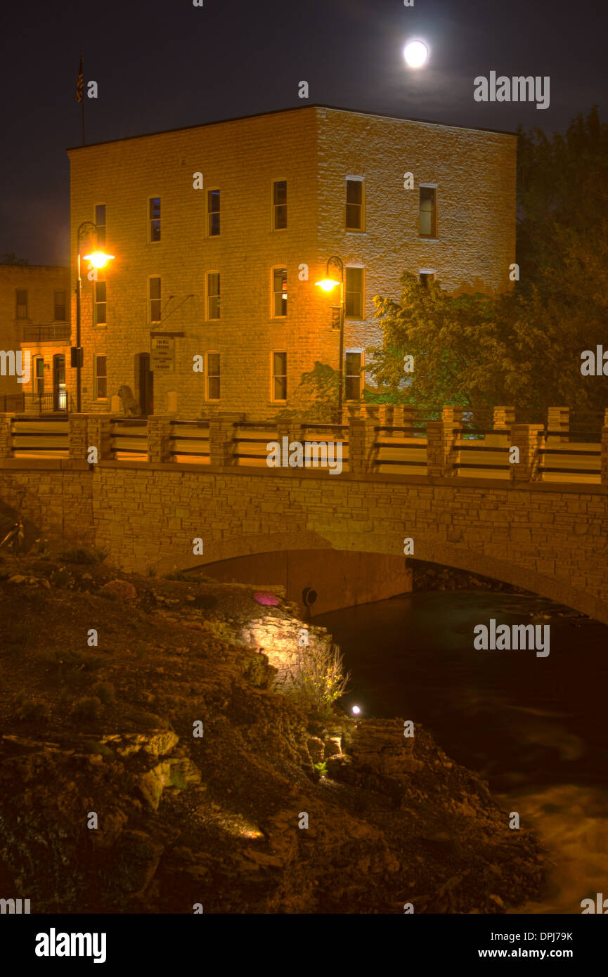 Main Street Brücke Mill in Menomonee Falls, Wisconsin HDR Stockfoto