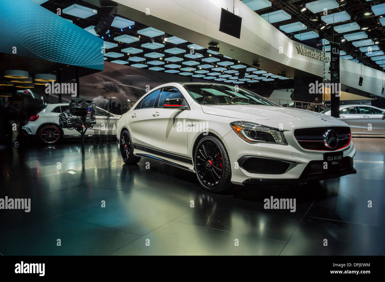 Mercedes benz cla 45 amg -Fotos und -Bildmaterial in hoher Auflösung – Alamy