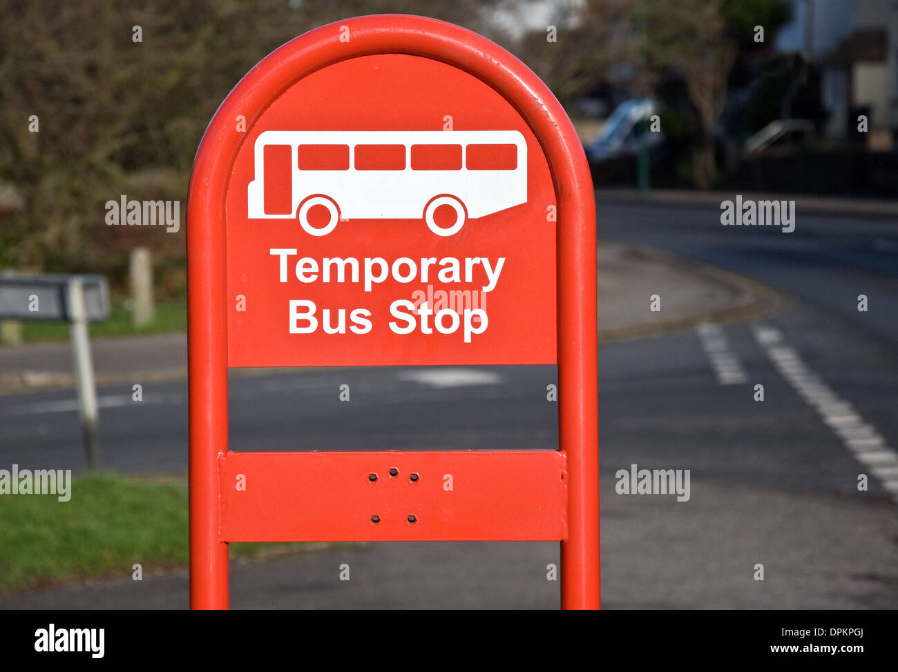 Temporäre Bus Stop-Schild Stockfoto