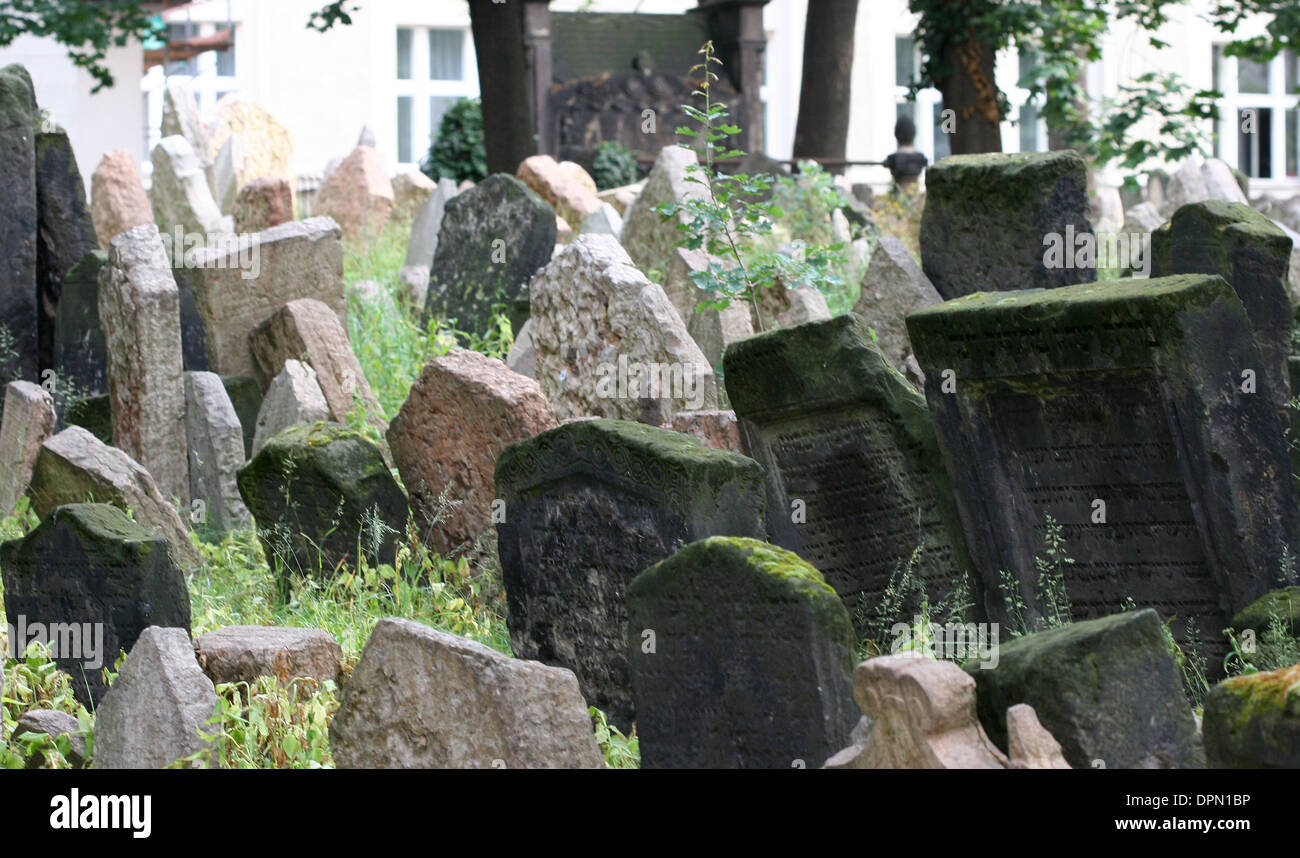 Prag tschechische grab grabstein Fotos und Bildmaterial in hoher