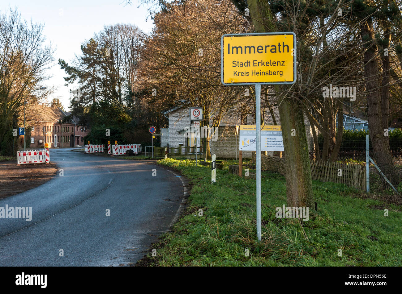 Braunkohle dorf -Fotos und -Bildmaterial in hoher Auflösung – Alamy