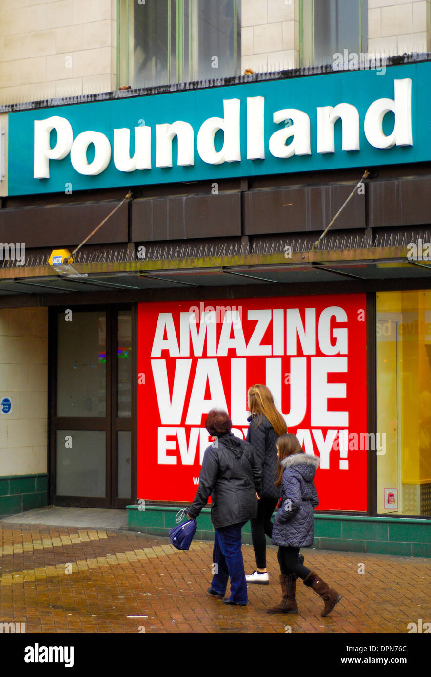 Poundland Ladenfront Stockfoto