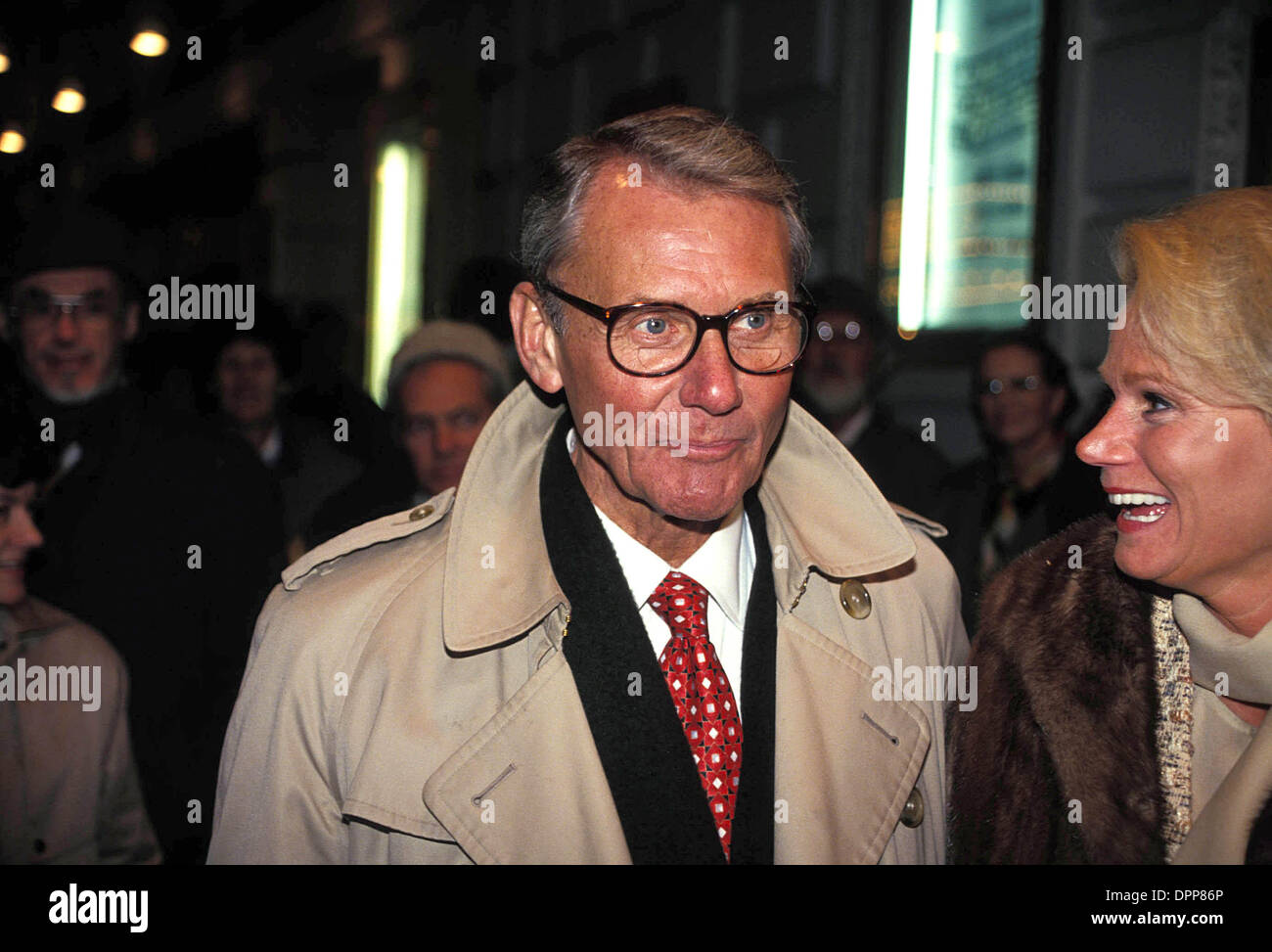 20. März 2006 - BILL BUETEL bei '' JACKIE MASON:: politisch UNKORREKT '' 03-29-1994.L7918WW. WALTER - WEISSMAN (Kredit-Bild: © Globe Photos/ZUMAPRESS.com) Stockfoto