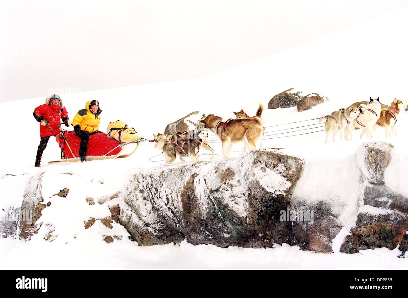 26. Januar 2006 - '' acht unten ''. Von K46856 geliefert. (L-R) Paul Walker und Bruce Greenwood. (Kredit-Bild: © Globe Photos/ZUMAPRESS.com) Stockfoto