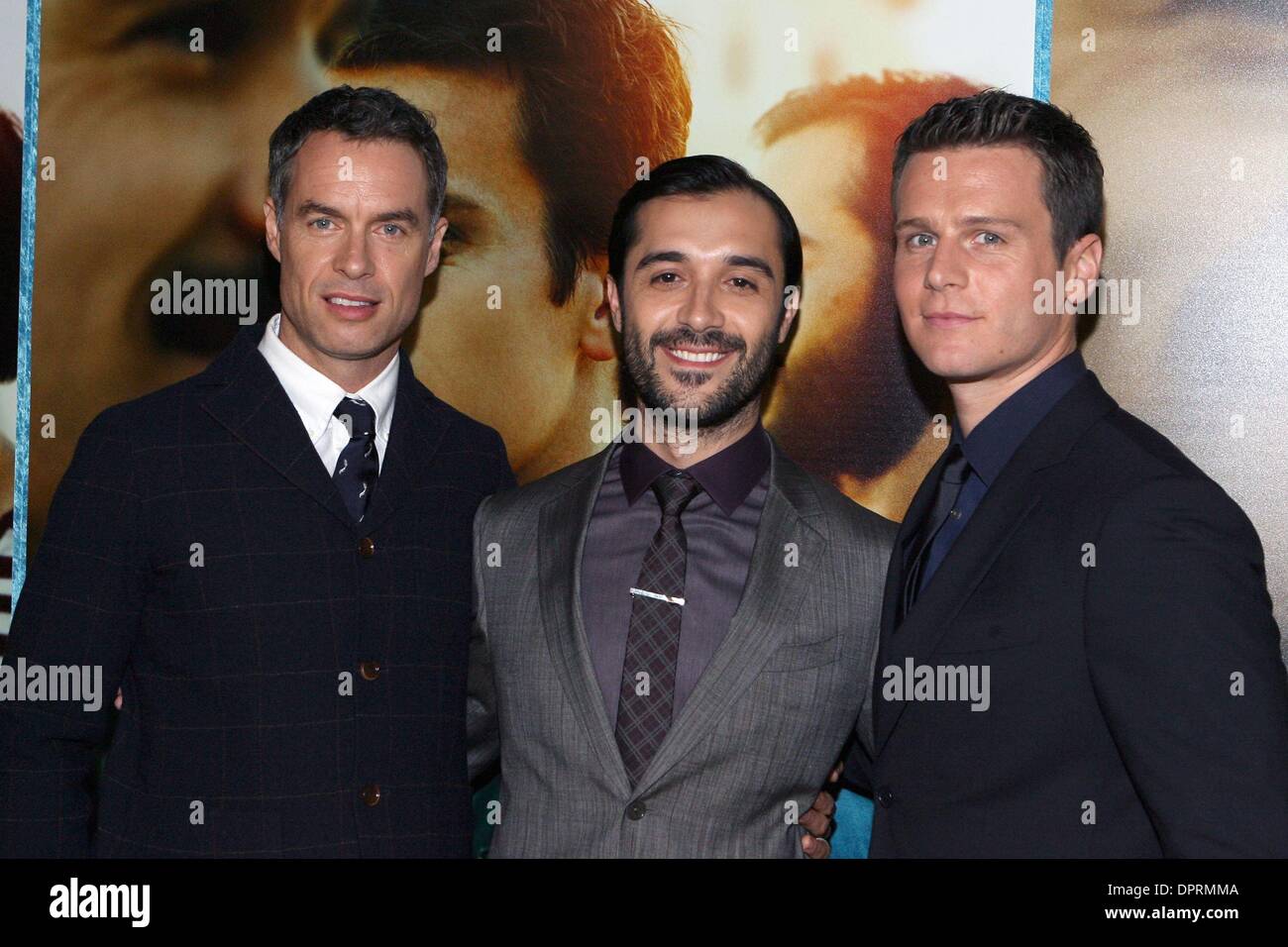 Los Angeles, Kalifornien, USA. 15. Januar 2014. Murray Bartlett, Frankie J. Alverez, Jonathan Groff Ankunft in Los Angeles Premiere für HBO-Comedy-Serie '' auf '' 15. Januar 2014 in The Paramount Theater Hollywood, Kalifornien, USA. © TLeopold/Globe Photos/ZUMAPRESS.com/Alamy Live-Nachrichten Stockfoto