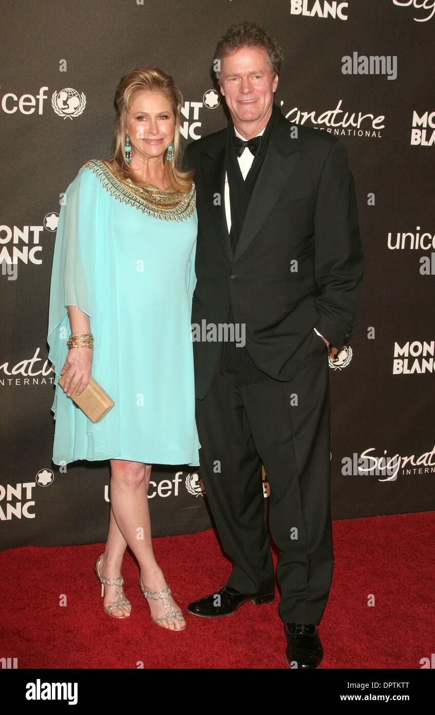 pic Dpt Ktt 2020 https www alamy de 20 februar 2009 los angeles kalifornien usa mann rick hilton und prominenten kathy hilton ankunft auf den montblanc signature fur gute benefizgala statt auf der paramount studios viel los gefeierten kunstler team mit montblanc und unterschrift international international charity initiative prasentiert ihre portrats zur unterstutzung der unicef ausbildung programme zu enthullen einzigartige 12p image65695976 html