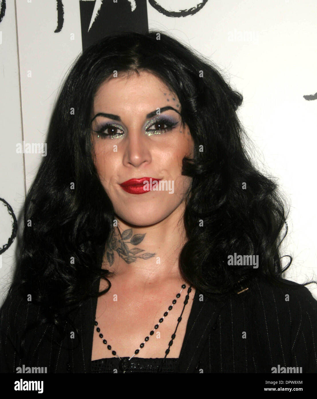 K60873EG. KAT VON D HÄLT EINE PARTY FÜR IHR BUCH "HIGH VOLTAGE TATTOO'' RESTAURANT TAO IM INNEREN DAS VENETIAN RESORT AND CASINO, LAS VEGAS NV 02-05-2009.PHOTO VON ED GELLER-GLOBE FOTOS. KAT VON D (Kredit-Bild: © Ed Geller/Globe Photos/ZUMAPRESS.com) Stockfoto