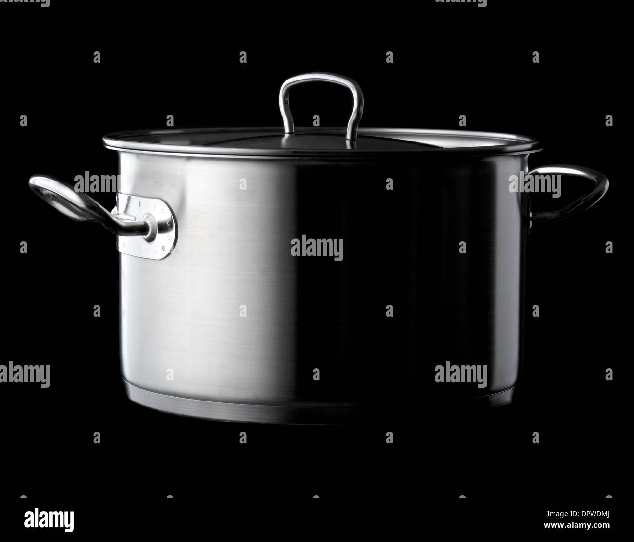 Große Pfanne/Topf aus Edelstahl Stockfoto