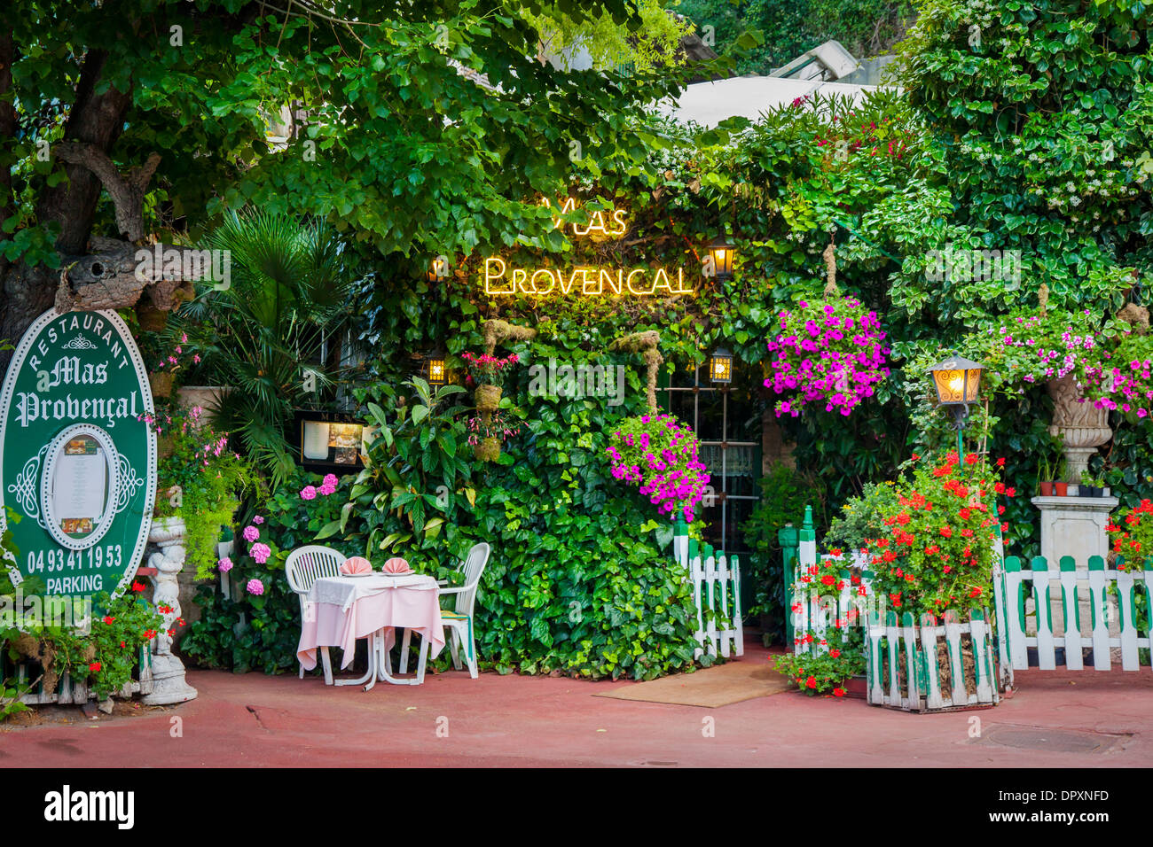 Mas provenzalischen Restaruant in Eze entlang der Cote d ' Azur, Provence Frankreich Stockfoto