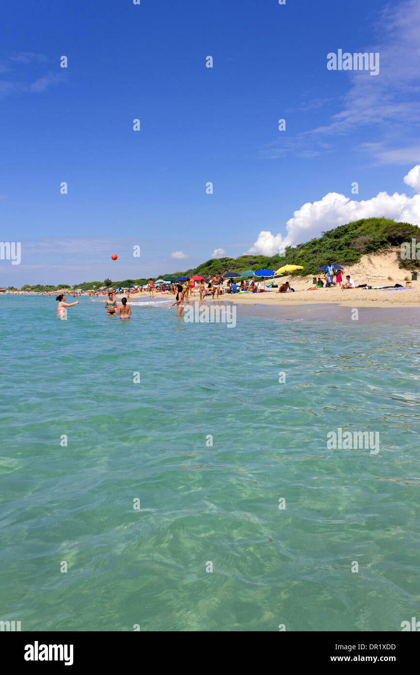Italien, Apulien, Porto Cesareo, Punta Prosciutto Strand. Stockfoto