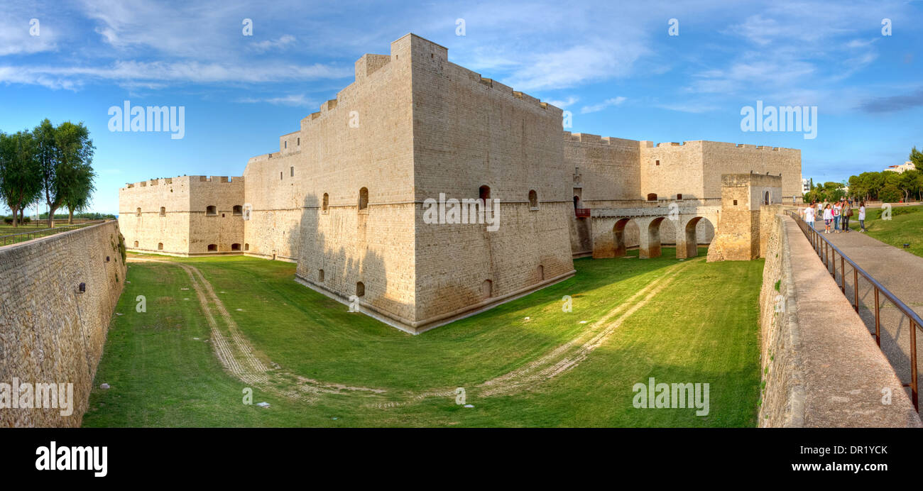 Italien, Apulien, Barletta, Sawabian Schloss Stockfoto