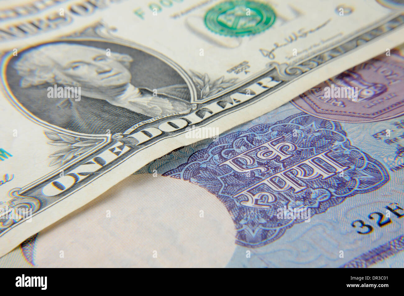 Indische Rupie Hinweis und US-Dollar Stockfoto