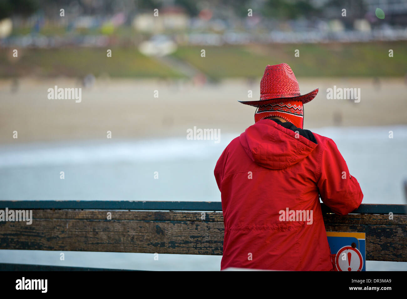 Angeln vom Redondo Pier, Kalifornien. Stockfoto