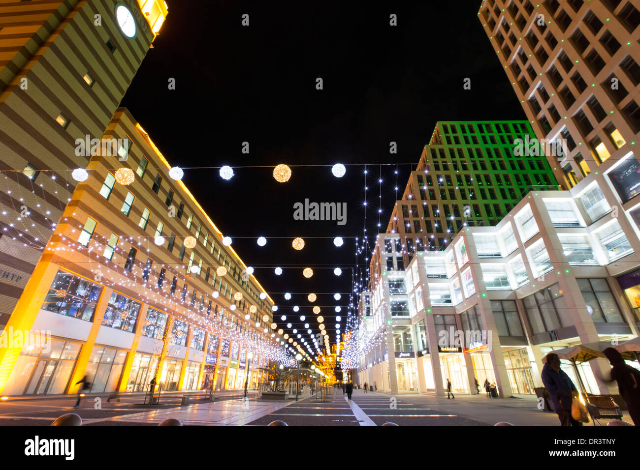 Business-Center der Stadt bei Nacht Dnepropetrowsk Ukraine Stockfoto