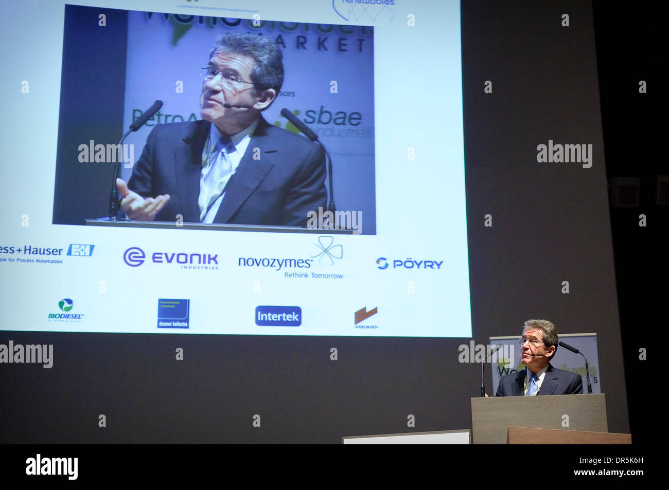 17. März 2009 - Märkte Brüssel, Belgien - ehemalige BP-Chef LORD BROWNE während Welt Biokraftstoffe Kongress. (Kredit-Bild: © Wiktor Dabkowski/ZUMA Press) Stockfoto