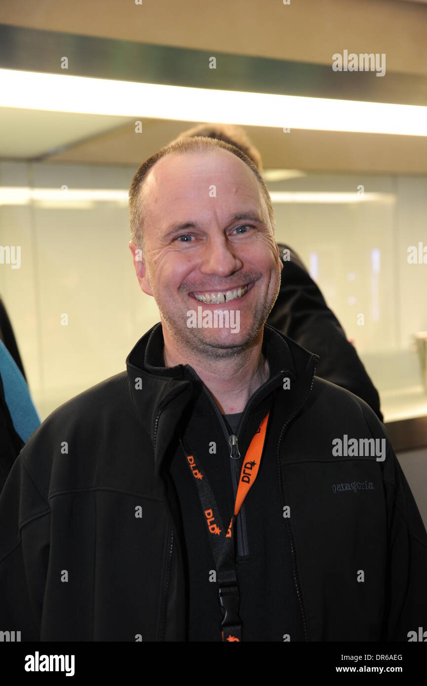 München/Deutschland - Januar 19: Portrait von Albert Wenger (Union Square Ventures) während der Digital Life Design (DLD) Konferenz im HVB Forum am 19. Januar 2014 in München. DLD ist ein globales Netzwerk für Innovation, Digitalisierung, Wissenschaft und Kultur, Wirtschaft, kreativen und sozialen Führer, Meinungsbildnern und Einflussfaktoren für Crossover Unterhaltung und Inspiration verbindet. (Foto: picture-Alliance / Jan Haas) Stockfoto