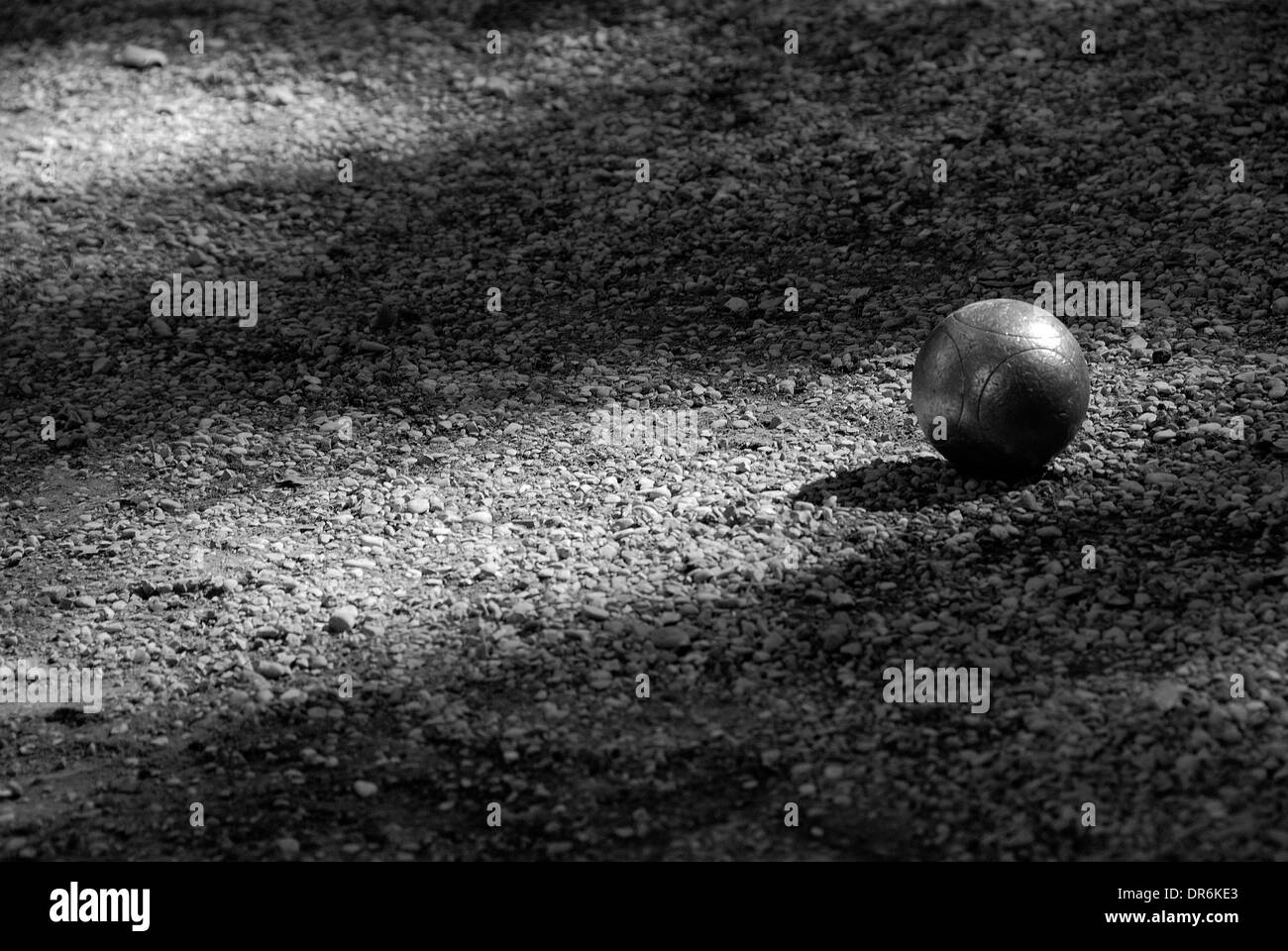 Boccia-Kugel am Boden Stockfoto