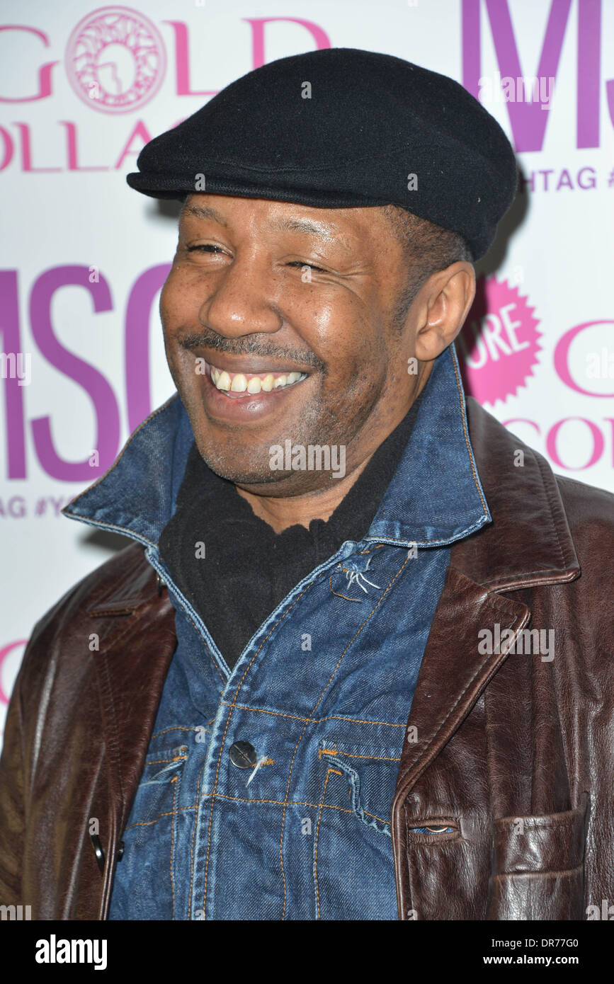 London, UK: Brian Bovell betreut die MediaSKIN NTA Gifting Lounge im Penthouse, 1 Leicester Square in London, 20. Januar 2014 Credit: siehe Li/Alamy Live News Stockfoto