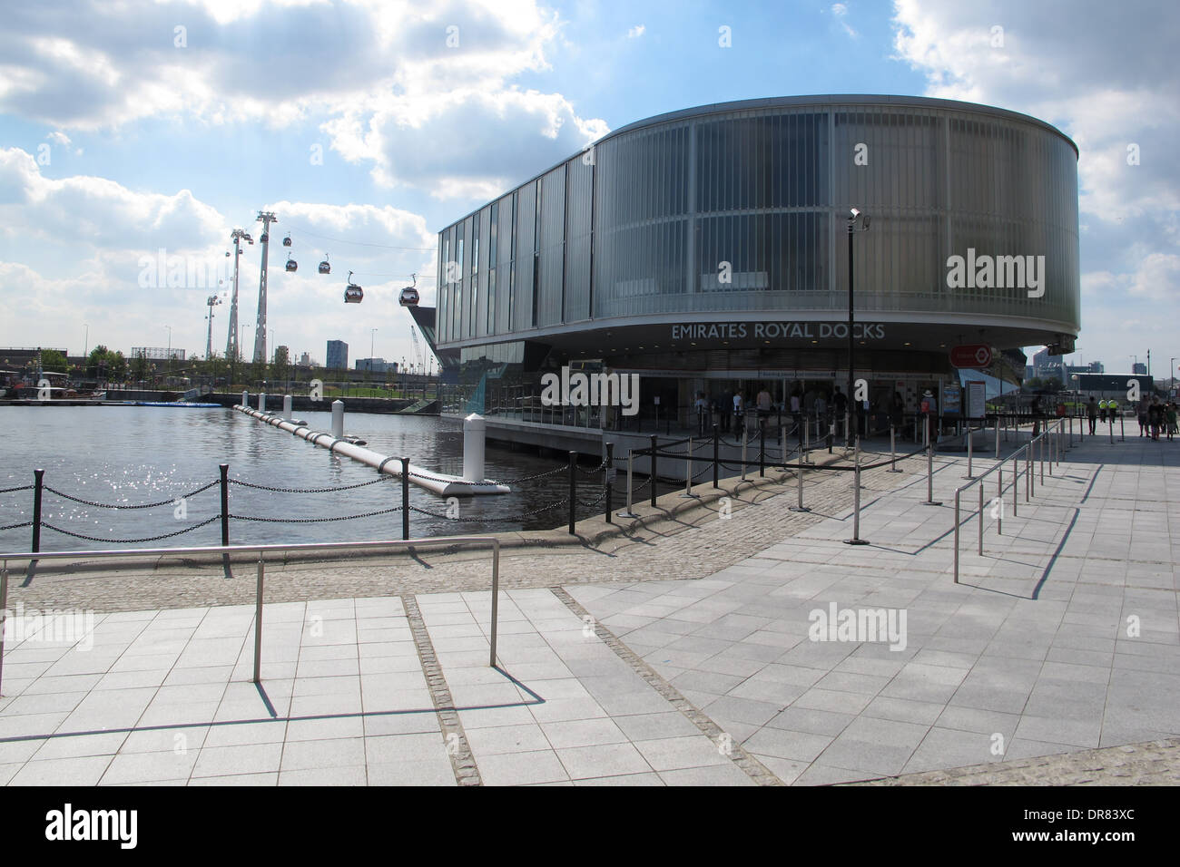 Emirate-königliche Dock-Station, die nördliche Endstation der Cable Car Themse überqueren. Stockfoto