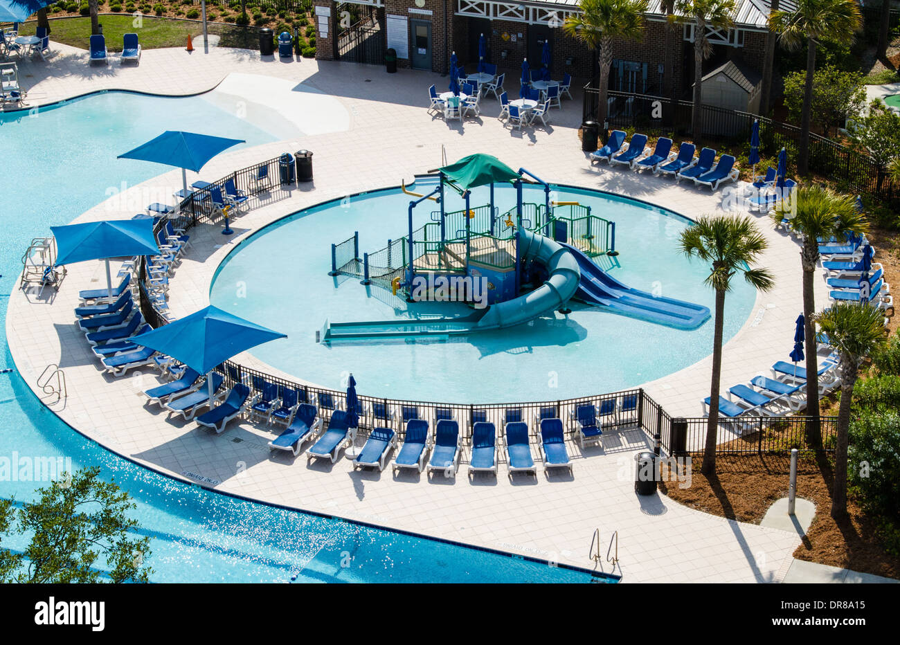 Eine Luftaufnahme des Schwimmbades Neptun Park befindet sich auf St. Simons Island, Georgia. Stockfoto