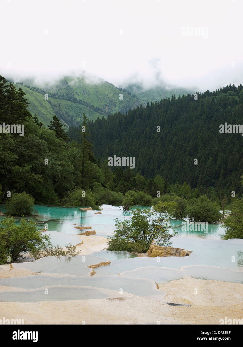 Schönheit konkurrierenden Teich in Huanglong, China Stockfoto