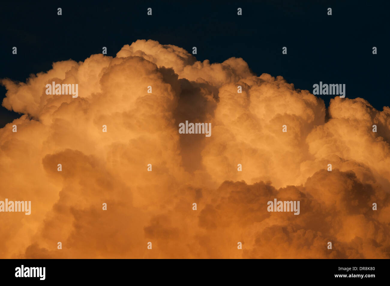 Thunderhead Wolke am Sonnenuntergang über Stanley Becken Idaho Stockfoto