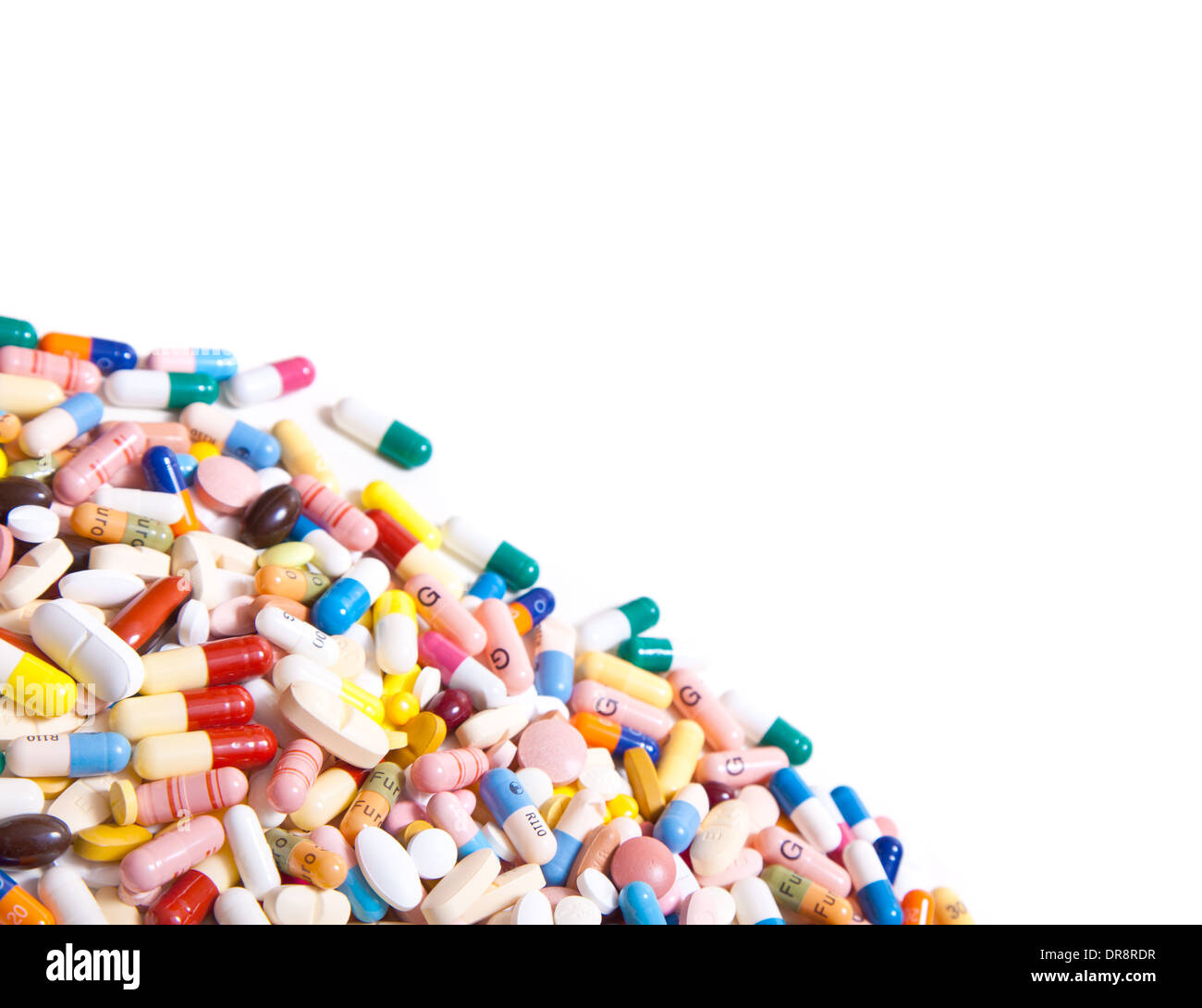 Riesiger Haufen von Arzneimitteln. Alle auf weißem Hintergrund. Stockfoto