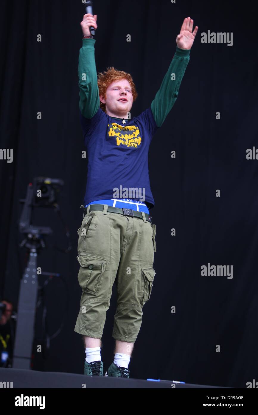 Ed Sheeran die live auf der Bühne bei BBC Radio 1 Hackney Wochenende abgehaltenen Hackney Sümpfe - Tag 1 London, England - 23.06.12 Stockfoto