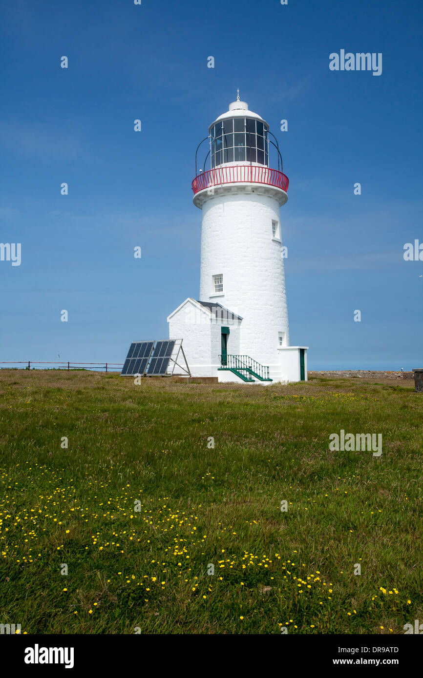 Leuchtturm auf Rathlin O Birne Insel, County Donegal, Irland. Stockfoto