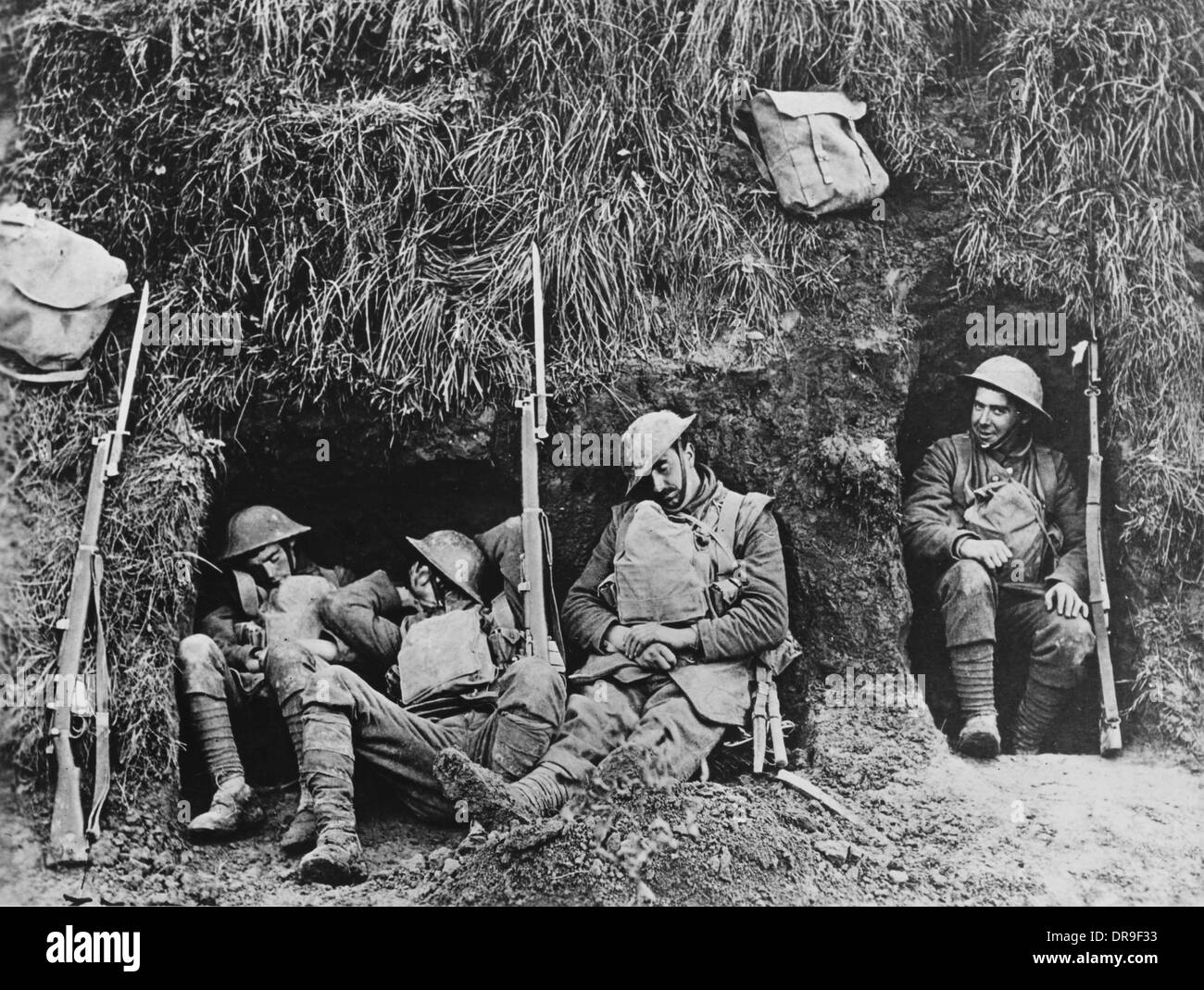 Soldaten im Schützengraben 1918 Stockfoto