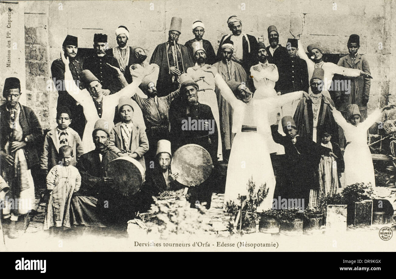 Tanzenden Derwische mit Instrumenten - Urfa Stockfoto