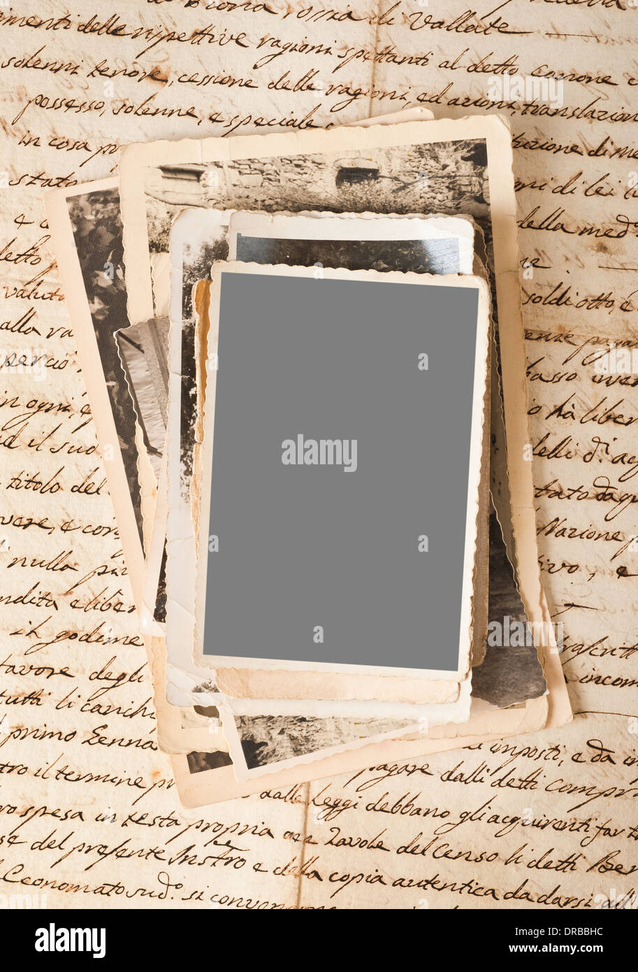 Alter Brief mit alten Bildern Stockfoto