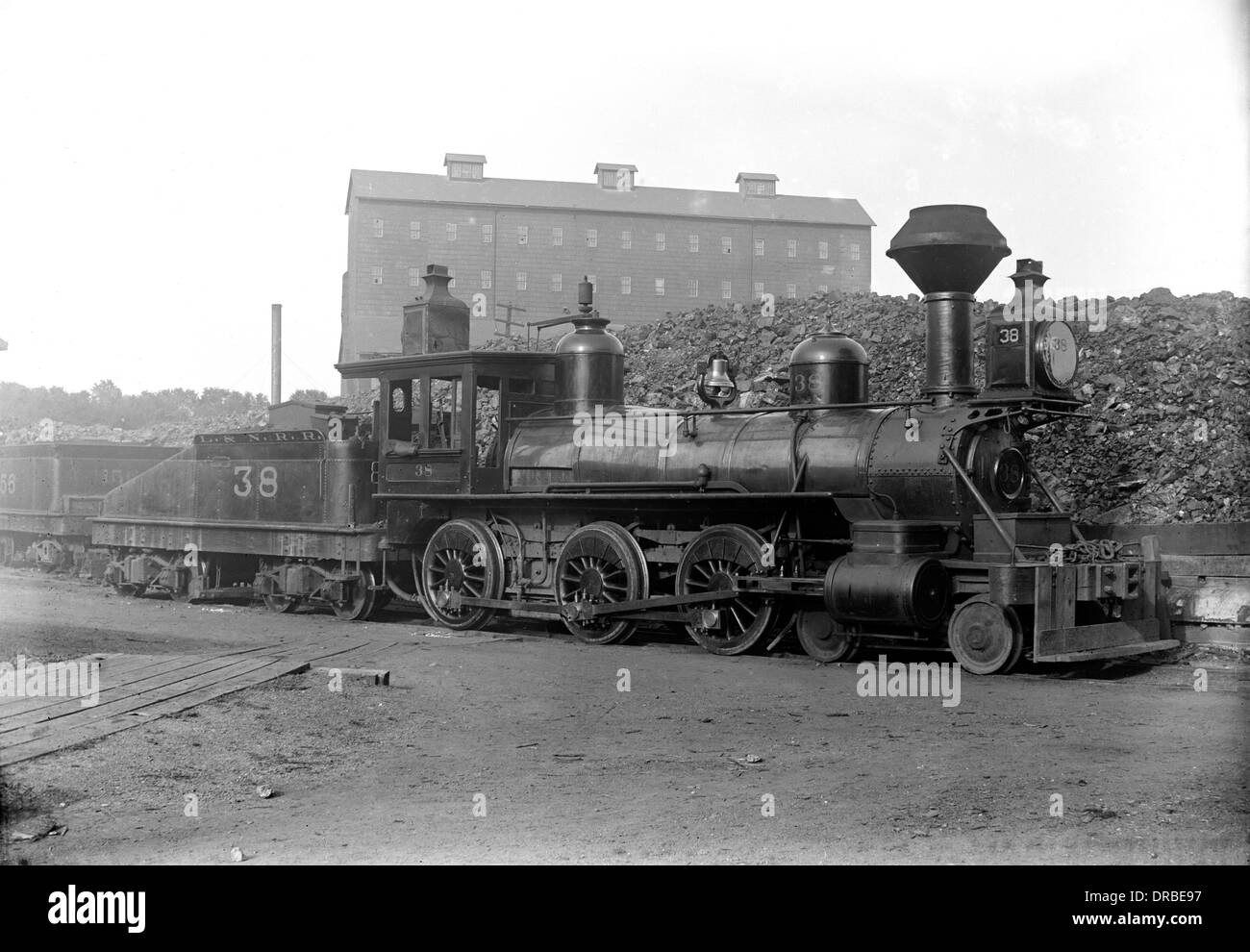 Louisville und Nashville Railroad 4-6-0 "Ten-Wheeler" Dampflokomotive. Am Bowling Green, Kentucky, USA fotografiert im Jahre 1887/8. Stockfoto