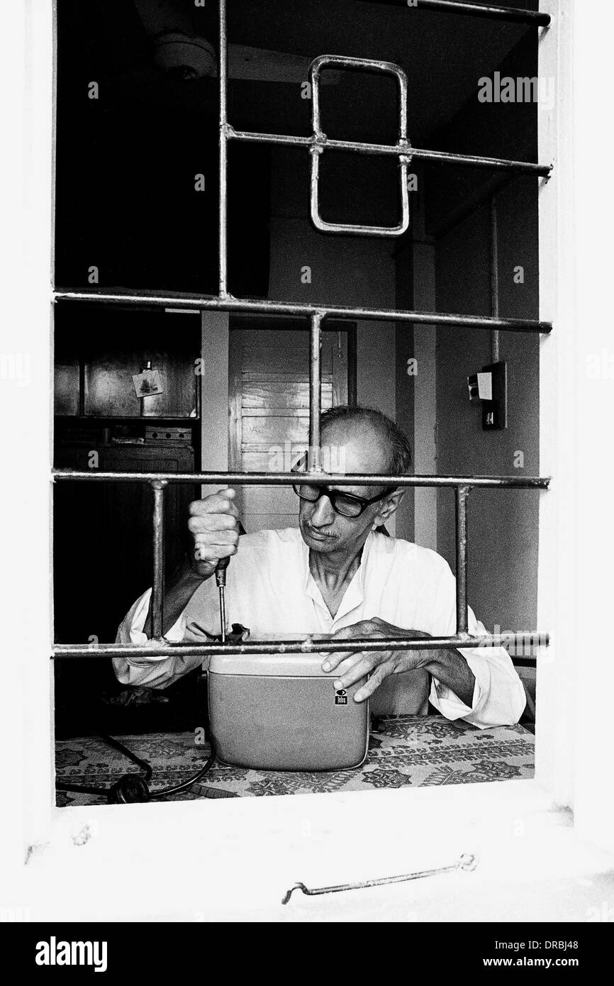 PSI-Präsident Limaye Reparatur Toaster, Pune, Maharashtra, Indien, 1984 Stockfoto