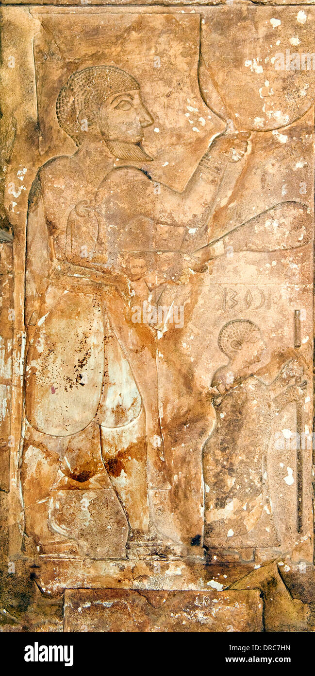 Detail einer geschnitzten Kalkstein Nische (5.-4. Jh. v. Chr.), Nationalmuseum von Addis Abeba, Äthiopien Stockfoto