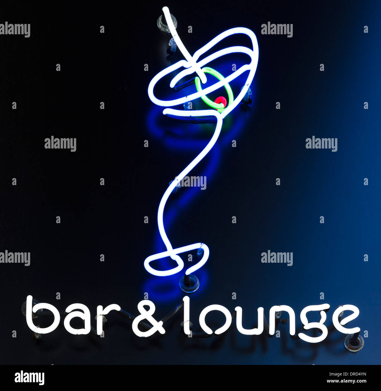 Zeichen für eine Bar und Lounge in der Innenstadt von Seattle, Washington, USA Stockfoto